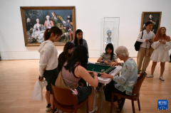 郁年味正在城市核心持续升温