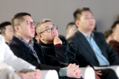 <b>都踩正在中国高定家居成长的</b>